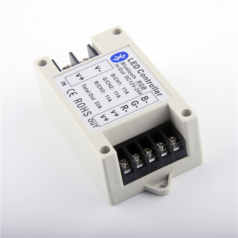 DC12V-24V 400/800W 3 Channels LED RGB Wireless Bluetooth Controller by Android/IOS System Smartphone for Flexible LED Light Strip DC12V-24V 400/800W 3 Channels LED RGB Wireless Bluetooth Controller by Android/IOS System Smartphone for Flexible LED Light Strip
